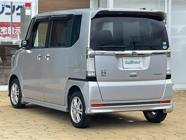 ホンダ Ｎ ＢＯＸ カスタム G Lパッケージ 宮崎県 2012(平24)年 6.5万km アラバスターシルバーメタリック USB/アイドリングストップ/プッシュスタート/片側パワースライドドア/純正14インチアルミ/HID/純正フロアマット/ドアバイザー