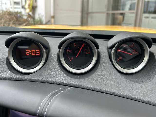 日産 フェアレディ Ｚ バージョンST 静岡県 2017(平29)年 4.8万km プレミアムアルティメイトイエロー 純正ナビ/・AUX/CD/DVD/Bluetooth/ラジオ/主要装備/・バックカメラ　/・ドライブレコーダー　/・ＥＴＣ　/・パワーシート　/・コーナーセンサー　/・シートヒーター　/・ステアリングリモコン　/・オートライト　/・ＬＥＤヘッドライト　/・パドルシフト　/・レザーシート　/・プッシュスタート/・スマートキー/・LEDフォグランプ/・LEDヘッドライト/・純正フロアマット/・純正アルミホイール