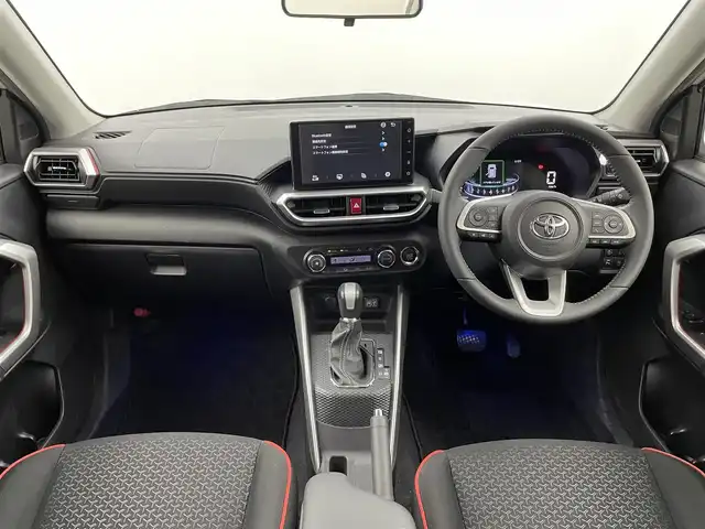 トヨタ ライズ Z 福井県 2021(令3)年 2.4万km シャイニングホワイトパール モデリスタエアロ/純正ディスプレイオーディオ/フルセグTV/Bluetooth/CarPlay/AM/FM/全方位モニター/スマートアシスト/・衝突軽減ブレーキ/・先行車発進お知らせ/・車線逸脱警報/・オートハイビーム/・標識認識/・誤発進抑制機能/・ふらつき警報/純正ドライブレコーダー/シートヒーター/スペアキー/ステアリングスイッチ/革巻きステアリング/ステアリングチルド機構