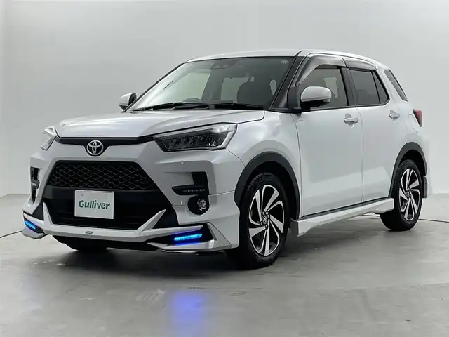 トヨタ ライズ Z 福井県 2021(令3)年 2.4万km シャイニングホワイトパール モデリスタエアロ/純正ディスプレイオーディオ/フルセグTV/Bluetooth/CarPlay/AM/FM/全方位モニター/スマートアシスト/・衝突軽減ブレーキ/・先行車発進お知らせ/・車線逸脱警報/・オートハイビーム/・標識認識/・誤発進抑制機能/・ふらつき警報/純正ドライブレコーダー/シートヒーター/スペアキー/ステアリングスイッチ/革巻きステアリング/ステアリングチルド機構