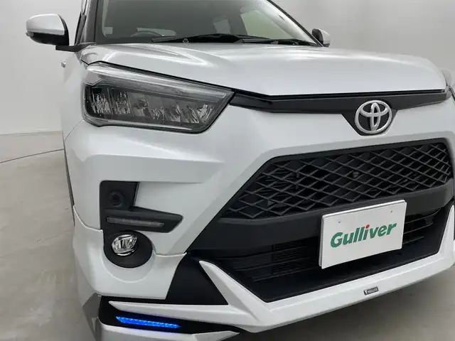 トヨタ ライズ Z 福井県 2021(令3)年 2.4万km シャイニングホワイトパール モデリスタエアロ/純正ディスプレイオーディオ/フルセグTV/Bluetooth/CarPlay/AM/FM/全方位モニター/スマートアシスト/・衝突軽減ブレーキ/・先行車発進お知らせ/・車線逸脱警報/・オートハイビーム/・標識認識/・誤発進抑制機能/・ふらつき警報/純正ドライブレコーダー/シートヒーター/スペアキー/ステアリングスイッチ/革巻きステアリング/ステアリングチルド機構