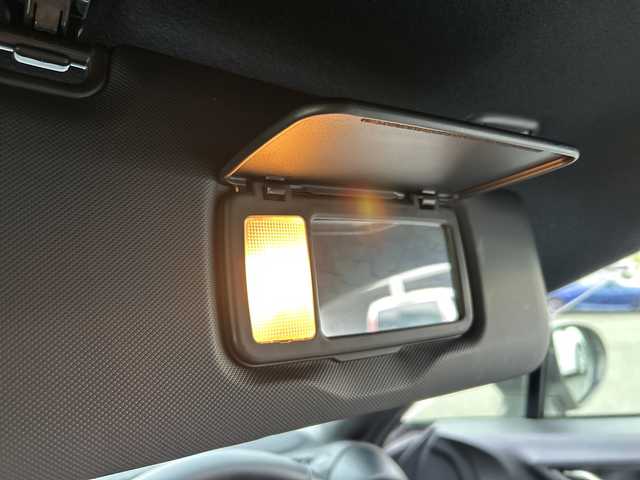 スバル ＢＲＺ S 福岡県 2021(令3)年 0.9万km クリスタルホワイトP オーディオレス車/6速MT/前席シートヒーター/ETC/クルーズコントロール追従なし/オートライト/LEDヘッドライト/電動格納ミラー/オートエアコン/純正フロアマット/純正アルミホイール