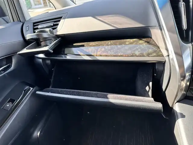 トヨタ ヴェルファイア Z Gエディション 宮城県 2016(平28)年 9.6万km スパークリングブラックパールクリスタルシャイン モデリスタエアロ【F・S・R】/アルパイン11型ナビ/【CD・DVD・SD・BT・フルセグTV】/バックカメラ/アルパイン12.8型フリップダウンモニター/両側パワースライドドア/ハーフレザーシート/パワーシート/パワーバックドア/社外前後ドライブレコーダー/ウッドコンビステアリング/大型コンソールBOX/AC100Vコンセント/ステアリングヒーター/クルーズコントロール/ステアリングスイッチ/リアサンシェード/コーナーセンサー/電動パーキングブレーキ/ブレーキホールド/LEDヘッドランプ/フォグランプ/オートライト/スマートキー＆プッシュスタート/電動格納ミラー/純正18インチAW/純正フロアマット/純正ドアバイザー/W/サイド/カーテンエアバッグ