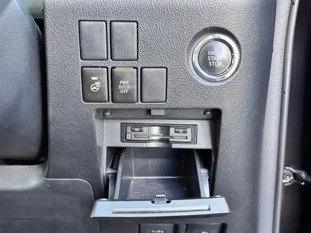 トヨタ ヴェルファイア Z Gエディション 宮城県 2016(平28)年 9.6万km スパークリングブラックパールクリスタルシャイン モデリスタエアロ【F・S・R】/アルパイン11型ナビ/【CD・DVD・SD・BT・フルセグTV】/バックカメラ/アルパイン12.8型フリップダウンモニター/両側パワースライドドア/ハーフレザーシート/パワーシート/パワーバックドア/社外前後ドライブレコーダー/ウッドコンビステアリング/大型コンソールBOX/AC100Vコンセント/ステアリングヒーター/クルーズコントロール/ステアリングスイッチ/リアサンシェード/コーナーセンサー/電動パーキングブレーキ/ブレーキホールド/LEDヘッドランプ/フォグランプ/オートライト/スマートキー＆プッシュスタート/電動格納ミラー/純正18インチAW/純正フロアマット/純正ドアバイザー/W/サイド/カーテンエアバッグ