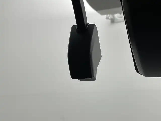 トヨタ ルーミー カスタムG S 岡山県 2018(平30)年 2万km ブラックマイカメタリック/レーザーブルークリスタルシャイン 2トーン 純正９インチナビ　/（CD/DVD/BT/フルセグ）/衝突軽減ブレーキ　/両側電動スライド　/アラウンドビューモニター　/ビルトインＥＴＣ　/ＬＥＤヘッドライト　/クルーズコントロール　/ドライブレコーダー　　/コーナーセンサー/オートハイビーム/フォグランプ/プッシュスタート　/スマートキー/スペアキー×１/純正フロアマット/純正アルミホイール