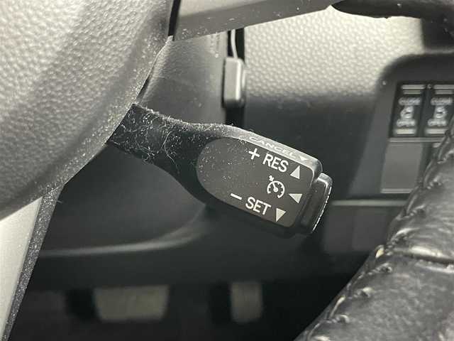 トヨタ ルーミー カスタムG S 岡山県 2018(平30)年 2万km ブラックマイカメタリック/レーザーブルークリスタルシャイン 2トーン 純正９インチナビ　/（CD/DVD/BT/フルセグ）/衝突軽減ブレーキ　/両側電動スライド　/アラウンドビューモニター　/ビルトインＥＴＣ　/ＬＥＤヘッドライト　/クルーズコントロール　/ドライブレコーダー　　/コーナーセンサー/オートハイビーム/フォグランプ/プッシュスタート　/スマートキー/スペアキー×１/純正フロアマット/純正アルミホイール