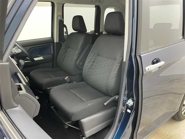 トヨタ ルーミー カスタムG S 岡山県 2018(平30)年 2万km ブラックマイカメタリック/レーザーブルークリスタルシャイン 2トーン 純正９インチナビ　/（CD/DVD/BT/フルセグ）/衝突軽減ブレーキ　/両側電動スライド　/アラウンドビューモニター　/ビルトインＥＴＣ　/ＬＥＤヘッドライト　/クルーズコントロール　/ドライブレコーダー　　/コーナーセンサー/オートハイビーム/フォグランプ/プッシュスタート　/スマートキー/スペアキー×１/純正フロアマット/純正アルミホイール