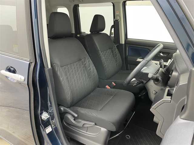 トヨタ ルーミー カスタムG S 岡山県 2018(平30)年 2万km ブラックマイカメタリック/レーザーブルークリスタルシャイン 2トーン 純正９インチナビ　/（CD/DVD/BT/フルセグ）/衝突軽減ブレーキ　/両側電動スライド　/アラウンドビューモニター　/ビルトインＥＴＣ　/ＬＥＤヘッドライト　/クルーズコントロール　/ドライブレコーダー　　/コーナーセンサー/オートハイビーム/フォグランプ/プッシュスタート　/スマートキー/スペアキー×１/純正フロアマット/純正アルミホイール