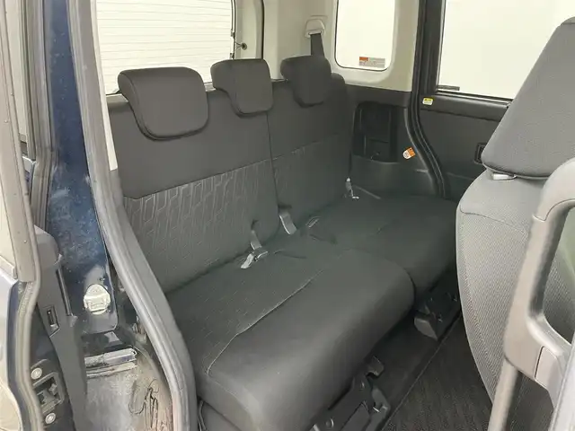 トヨタ ルーミー カスタムG S 岡山県 2018(平30)年 2万km ブラックマイカメタリック/レーザーブルークリスタルシャイン 2トーン 純正９インチナビ　/（CD/DVD/BT/フルセグ）/衝突軽減ブレーキ　/両側電動スライド　/アラウンドビューモニター　/ビルトインＥＴＣ　/ＬＥＤヘッドライト　/クルーズコントロール　/ドライブレコーダー　　/コーナーセンサー/オートハイビーム/フォグランプ/プッシュスタート　/スマートキー/スペアキー×１/純正フロアマット/純正アルミホイール