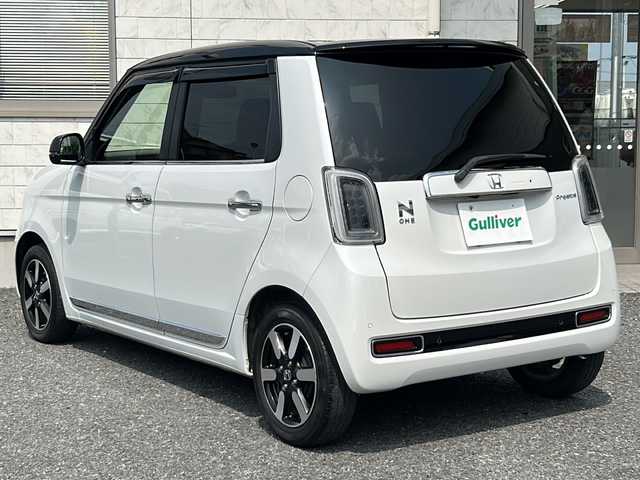 ホンダ Ｎ ＯＮＥ プレミアム 埼玉県 2021(令3)年 6.7万km プラチナホワイトパール ワンオーナー　/純正ナビ/フルセグ/DVD/CD/BT/USB/AM/FM/ビルトインＥＴＣ　/バックカメラ　/前席シートヒーター　/ＡＣＣ　/オートライト　/横滑り防止　/レーンキープアシスト　/クリアランスソナー　/電動パーキング　/ライトレベライザー/フォグランプ/スマートキー２本　/保証書　/取扱説明書