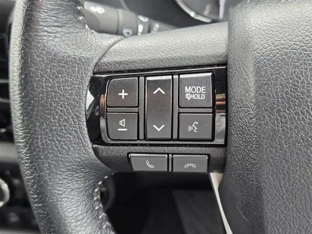 トヨタ ハイラックス Z 鹿児島県 2021(令3)年 4万km スーパーホワイトⅡ GRロールバー　/GRマッドガード　/GRマフラー/レーダークルーズコントロール　/ＥＴＣ　/純正ＳＤナビ（ＮＳＣＰ－Ｗ６８）　/Ｂｌｕｅｔｏｏｔｈオーディオ　/前後コーナーセンサー　/ヒルディセントコントロール/ＭＴモード付きＡＴ/プッシュスタート/スマートキー/アイドリングストップ/レーンキープアシスト/横滑り防止装置/デフロック/エアバッグ(W+サイド)
