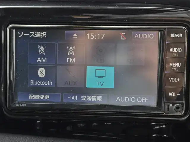 トヨタ ハイラックス Z 鹿児島県 2021(令3)年 4万km スーパーホワイトⅡ GRロールバー　/GRマッドガード　/GRマフラー/レーダークルーズコントロール　/ＥＴＣ　/純正ＳＤナビ（ＮＳＣＰ－Ｗ６８）　/Ｂｌｕｅｔｏｏｔｈオーディオ　/前後コーナーセンサー　/ヒルディセントコントロール/ＭＴモード付きＡＴ/プッシュスタート/スマートキー/アイドリングストップ/レーンキープアシスト/横滑り防止装置/デフロック/エアバッグ(W+サイド)