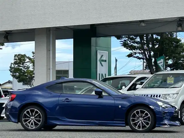 トヨタ ８６ GT 宮城県 2017(平29)年 5.4万km アズライトブルー モデリスタエアロ//純正ＡＷ//Ｄ席ＢＲＩＤＥシート//純正フロアマット//社外ＳＤナビ（ＤＶＤ、ワンセグ、ＢＴ、ＵＳＢ、ＣＤ、ＦＭ、ＡＭ）//ドラレコ//キーレス//ＥＴＣ//プッシュスタート//横滑り防止機能