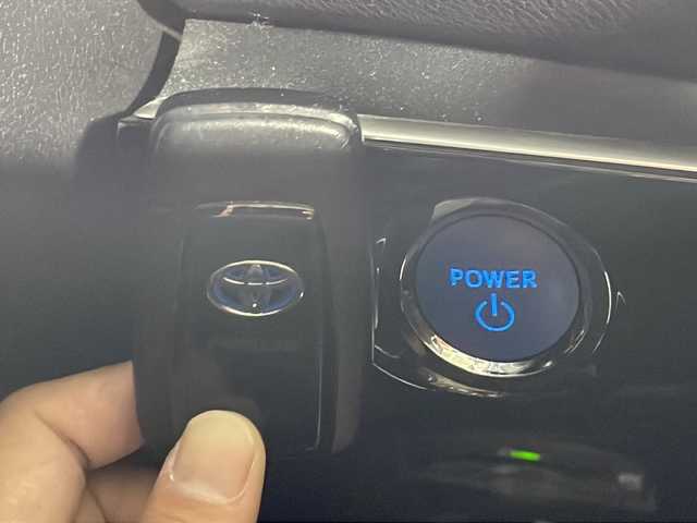 トヨタ プリウス Sツーリングセレクション 広島県 2021(令3)年 4.3万km アティチュードブラックマイカ モデリスタ17インチAW/純正9型ナビ/ブラック合皮シート/シートヒーター/バックカメラ/クリアランスソナー/セーフティセンス/・プリクラッシュセーフティ/・レーンディパーチャーアラート/・オートマチックハイビーム/・レーダークルーズコントロール/LEDヘッドランプ/AC100V/1500W給電/ETC/ドライブレコーダー