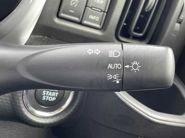 スズキ ハスラー HYBRID G 島根県 2020(令2)年 2.2万km シフォンアイボリーM 4WD/社外ナビ(MDV-D2078T)/(AM/FM/CD/DVD/SD/Bluetooth)/衝突軽減ブレーキ/レーンキープアシスト/コーナーセンサー/ETC/アイドリングストップ/スノーモード/グリップコントロール/ヒルディーセントコントロール/D/N席シートーヒーター/プッシュスタート/スマートキー/フロアマット/取扱説明書/保証書
