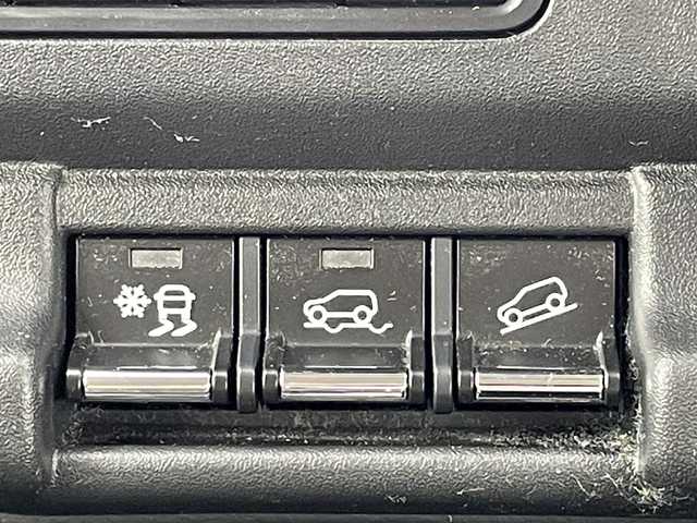 スズキ ハスラー HYBRID G 島根県 2020(令2)年 2.2万km シフォンアイボリーM 4WD/社外ナビ(MDV-D2078T)/(AM/FM/CD/DVD/SD/Bluetooth)/衝突軽減ブレーキ/レーンキープアシスト/コーナーセンサー/ETC/アイドリングストップ/スノーモード/グリップコントロール/ヒルディーセントコントロール/D/N席シートーヒーター/プッシュスタート/スマートキー/フロアマット/取扱説明書/保証書
