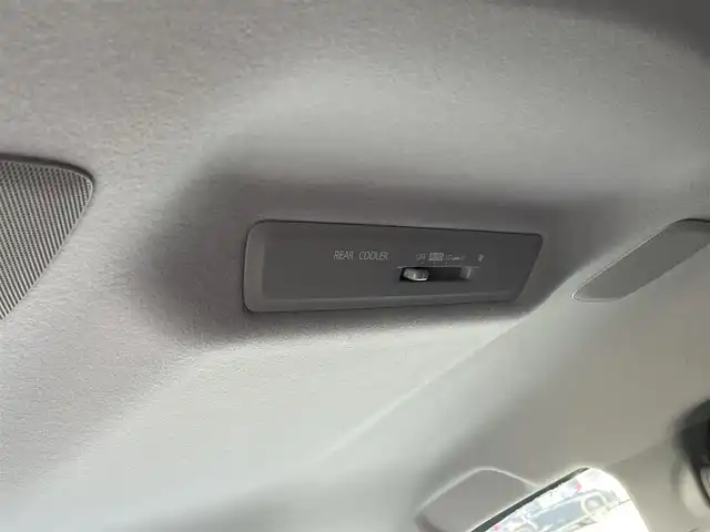 トヨタ ヴォクシー ZS 煌Ⅱ 岡山県 2016(平28)年 4.1万km ブラッキッシュアゲハガラスフレーク 純正10インチナビ　NSZN-Z66T/フルセグTV、CD、DVD、AM、FM、Bluetooth/バックカメラ/ビルトインETC/両側パワースライドドア/トヨタセーフティセンス/・プリクラッシュセーフティ/・レーンディパーチャーアラート/・オートマチックハイビーム/ドライブレコーダー