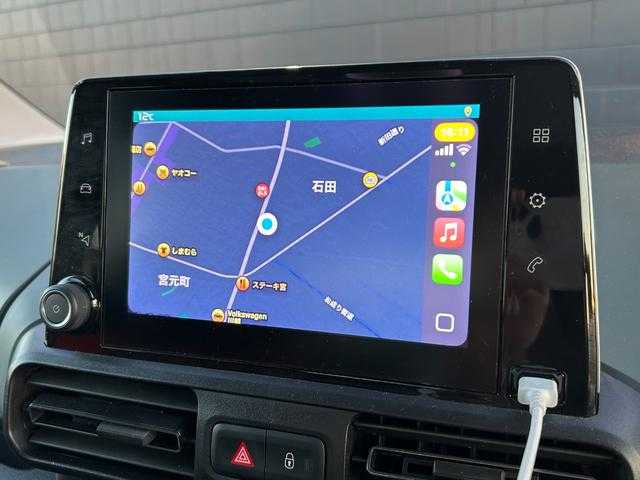 シトロエン シトロエン ベルランゴ シャイン XTRパック 埼玉県 2021(令3)年 4.8万km グレー マルチパノラマルーフ　/ディスプレイオーディオ/スマートエントリーキー/ＡＣＣ　/ＬＫＡ　/ＢＳＭ　/バックカメラ　/ドラレコ　/ＡｐｐｌｅＣａｒｐｌａｙ　/Ｂｌｕｅｔｏｏｔｈ　/ＡＡＣ　/ＥＴＣ　/両側スライドドア　/ルーフレール