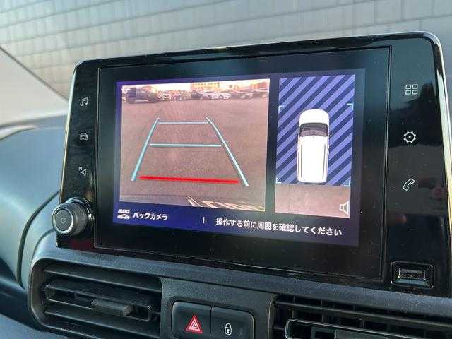 シトロエン シトロエン ベルランゴ シャイン XTRパック 埼玉県 2021(令3)年 4.8万km グレー マルチパノラマルーフ　/ディスプレイオーディオ/スマートエントリーキー/ＡＣＣ　/ＬＫＡ　/ＢＳＭ　/バックカメラ　/ドラレコ　/ＡｐｐｌｅＣａｒｐｌａｙ　/Ｂｌｕｅｔｏｏｔｈ　/ＡＡＣ　/ＥＴＣ　/両側スライドドア　/ルーフレール