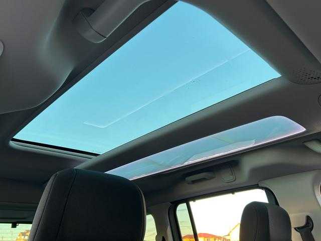 シトロエン シトロエン ベルランゴ シャイン XTRパック 埼玉県 2021(令3)年 4.8万km グレー マルチパノラマルーフ　/ディスプレイオーディオ/スマートエントリーキー/ＡＣＣ　/ＬＫＡ　/ＢＳＭ　/バックカメラ　/ドラレコ　/ＡｐｐｌｅＣａｒｐｌａｙ　/Ｂｌｕｅｔｏｏｔｈ　/ＡＡＣ　/ＥＴＣ　/両側スライドドア　/ルーフレール