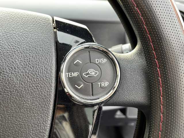 トヨタ アクア S スタイルブラック 新潟県 2016(平28)年 5.4万km ディープアメジストマイカメタリック トヨタセーフティセンス/前席シートヒーター/リアバイザー/ドアバイザー/LEDヘッドライト/バックモニター/スマートキー/Bluetooth/電核ミラー/純正タイヤ15インチ/バックモニター/スマートキー