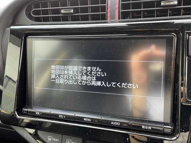 トヨタ アクア S スタイルブラック 新潟県 2016(平28)年 5.4万km ディープアメジストマイカメタリック トヨタセーフティセンス/前席シートヒーター/リアバイザー/ドアバイザー/LEDヘッドライト/バックモニター/スマートキー/Bluetooth/電核ミラー/純正タイヤ15インチ/バックモニター/スマートキー