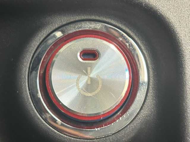 トヨタ アクア S スタイルブラック 静岡県 2016(平28)年 5.4万km ディープアメジストマイカメタリック (株)IDOMが運営する【じしゃロン浜松店】の自社ローン専用車両になりますこちらは現金またはオートローンご利用時の価格です。自社ローンご希望の方は別途その旨お申付け下さい/トヨタセーフティセンス/前席シートヒーター/リアバイザー/ドアバイザー/LEDヘッドライト/バックモニター/スマートキー/Bluetooth/電核ミラー/純正タイヤ15インチ/バックモニター/スマートキー