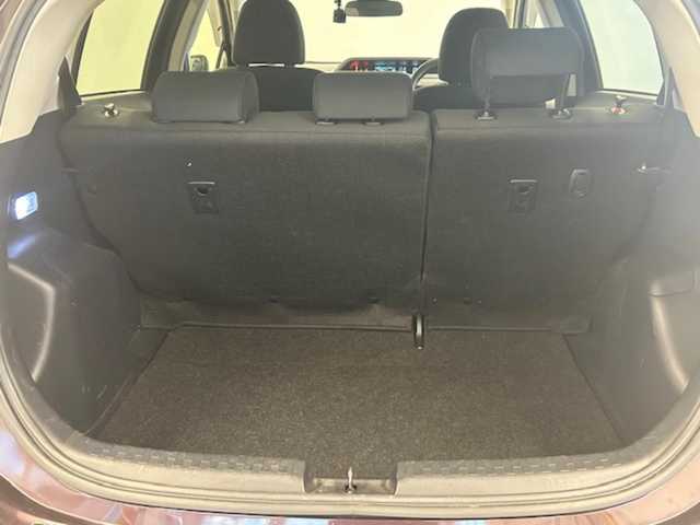 トヨタ アクア S スタイルブラック 静岡県 2016(平28)年 5.4万km ディープアメジストマイカメタリック (株)IDOMが運営する【じしゃロン浜松店】の自社ローン専用車両になりますこちらは現金またはオートローンご利用時の価格です。自社ローンご希望の方は別途その旨お申付け下さい/トヨタセーフティセンス/前席シートヒーター/リアバイザー/ドアバイザー/LEDヘッドライト/バックモニター/スマートキー/Bluetooth/電核ミラー/純正タイヤ15インチ/バックモニター/スマートキー