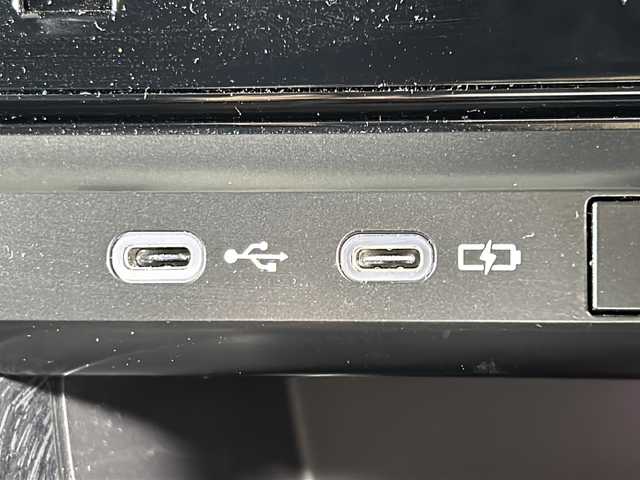 レクサス ＬＢＸ クール 沖縄県 2024(令6)年 1.8万km パールⅡ 県外仕入れ/禁煙車/純正ディスプレイオーディオ/（BT/FM/AM/USB/フルセグTV）/ステアリングリモコン/アドバンスドドライブ/パノラマビューモニター/・レクサスセーフティシステム+/・プリクラッシュセーフティ/・レーンディパーチャーアラート /・レーダークルーズコントロール /・ロードサインアシスト /・アダプティブハイビームシステム/コーナーセンサー/パワーバックドア/おくだけ充電/オートブレーキホールド/ヘッドアップディスプレイ/ブラインドスポットモニター/パワーシート/シートメモリ/シートヒーター/ステアリングヒーター/純正アルミホイール/純正ドアバイザー/純正フロアマット