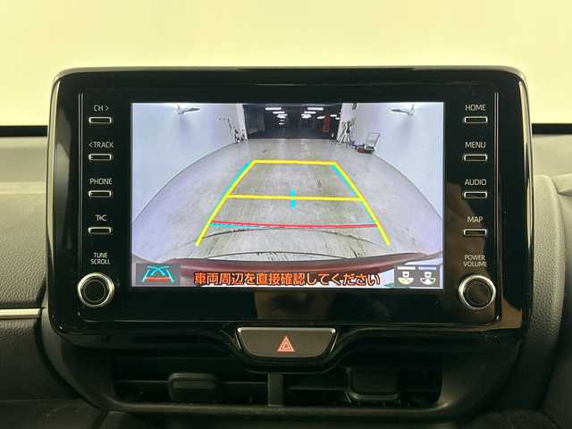 トヨタ ヤリスクロス ハイブリッド G 愛知県 2022(令4)年 6.1万km センシュアルレッドマイカ 禁煙車/ワンオーナー/純正8インチディスプレイオーディオ/（AM/FM/Bluetooth/フルセグTV/USB)/バックカメラ/トヨタセーフティセンス/・プリクラッシュセーフティ/・レーントレーシングアシスト/・パーキングサポートブレーキ/・パーキングセンサー/・レーダークルーズコントロール/・オートマチックハイビーム/・ロードサインアシスト/ETC/パワーバックドア/純正16インチアルミホイール/スマートキー/スペアキー1本/プッシュスタート/LEDヘッドライト/フロントフォグランプ/純正フロアマット/電子パーキングブレーキ/オートホールド/横滑り防止装置/電動格納ミラー