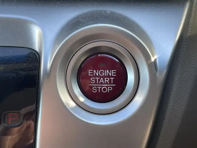 ホンダ Ｎ ＷＧＮ G SSコンフォートパッケージ 青森県 2017(平29)年 4.4万km プレミアムアイボリーP Gathers製ナビ（VXM-172CSi）/　CD、SD、USB、BT/ワンセグTV/前席シートヒーター/前方ドライブレコーダー/純正エンジンスターター/ビルトインETC/HIDヘッドライト/衝突軽減システム/４WD/保証書/取扱い説明書