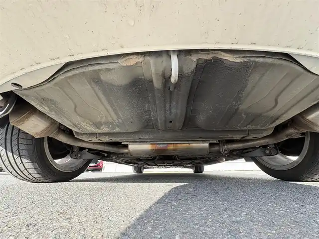 ホンダ シビック タイプR ユーロ 岩手県 2011(平23)年 3.4万km チャンピオンシップホワイト 禁煙車/ワンオーナー/6MT/純正オーディオ/→CD/FM/AM/AUX/ステアリングスイッチ/ビークルスタビリティアシスト/・ABS/・トラクションコントロール/・横滑り抑制機能/コーナーセンサー/〇プッシュスタート/〇電動格納ミラー/〇ウィンカーミラー/〇フロアマット/〇キーレス/〇取扱説明書/〇保証書/スペアキー/ETC