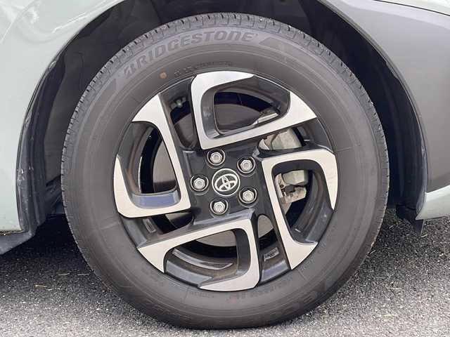 トヨタ シエンタ Z 京都府 2022(令4)年 1.9万km アーバンカーキ ワンオーナー/純正ディスプレイオーディオ/ナビ/フルセグTV/BT/FM/AM/バック/サイド/フロントカメラ/アラウンドビューモニター/レーダークルーズコントロール/両側パワースライドドア/衝突軽減防止/レーンアシスト/横滑り防止装置/オートライト/オートハイビーム/BSM/クリアランスソナー/ビルトインETC2.0/W＋サイドバッグ/純正ドアバイザー/7人乗り/保証書/スペアキー×１