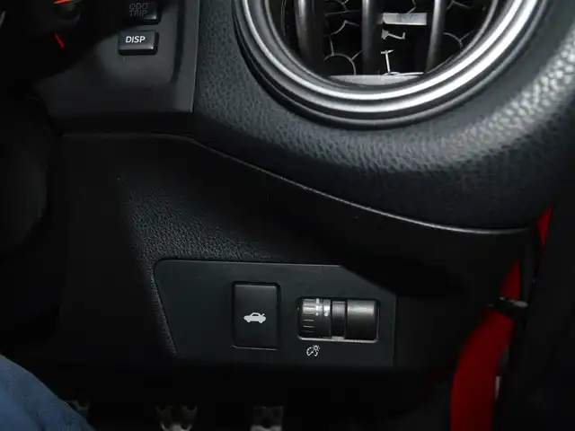 トヨタ ８６ GT 栃木県 2012(平24)年 10.2万km ライトニングレッド 純正SDナビ/[BT/フルセグ/AM/FM/CD/DVD]/バックカメラ/ETC/HIDヘッドライト/フォグランプ/オートライト/プッシュスタート/革巻きステア/純正マット