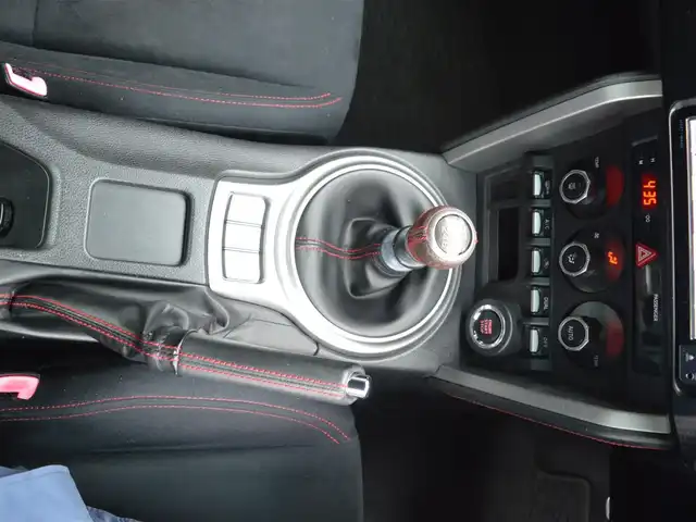 トヨタ ８６ GT 栃木県 2012(平24)年 10.2万km ライトニングレッド 純正SDナビ/[BT/フルセグ/AM/FM/CD/DVD]/バックカメラ/ETC/HIDヘッドライト/フォグランプ/オートライト/プッシュスタート/革巻きステア/純正マット