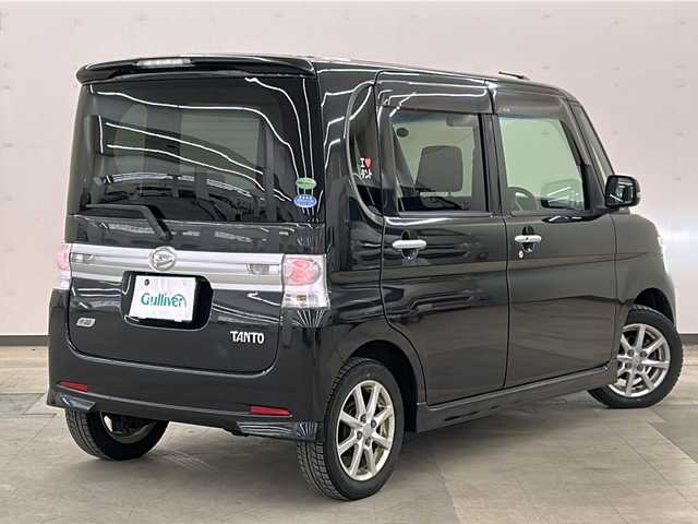 ダイハツ タント カスタム X スペシャル 道央・札幌 2012(平24)年 5.2万km ブラックマイカメタリック ・４WD/・純正SDナビ/CD・DVD・AM・FM・BT/・フルセグTV/・ミュージックサーバー/・片側パワースライドドア/・純正フロアマット/・ベンチシート・ドアバイザー/・電動格納ミラー/・ウインカーミラー/・ワンオーナー/・スマートキー/・取扱説明書