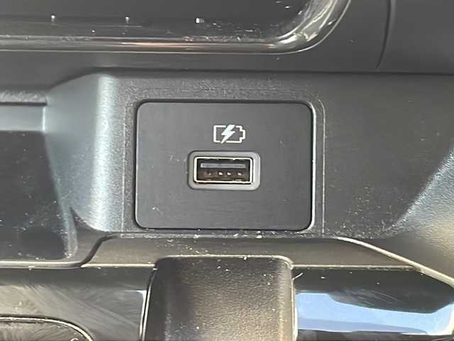 日産 デイズ HWS G ターボ プロパイロットED 愛知県 2023(令5)年 2万km アメジストブラック/シルキーホワイト 禁煙車/日産プロパイロット/純正ディスプレイオーディオ/（Bluetooth/AppleCarPlay/AndroidAuto/HDMI)/アランドビューカメラ/インテリジェントモビリティ/・インテリジェントエマージェンシーブレーキ/・アダプティブLEDヘッドライトシステム/・踏み間違い衝突防止アシスト/・車線逸脱警報機能/・車線逸脱防止支援システム/・前方衝突予測警報/・ふらつき警報/・先行車発進お知らせ機能/・標識認識機能/アダプティブクルーズコントロール/ブラインドスポットモニター/シートヒーター/ステアリングヒーター/前方ドライブレコーダー/ETC/純正15インチアルミホイール/純正フロアマット/純正ドアバイザー/LEDヘッドライト/オートライト/スペアキー1本/スマートキー/保証書/取扱説明書