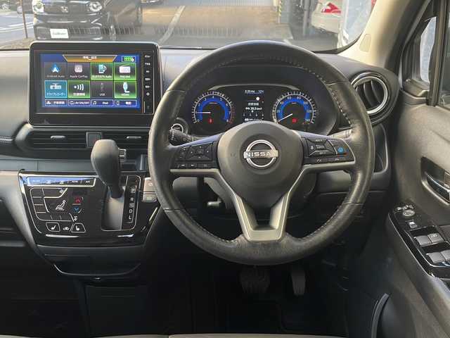 日産 デイズ HWS G ターボ プロパイロットED 愛知県 2023(令5)年 2万km アメジストブラック/シルキーホワイト 禁煙車/日産プロパイロット/純正ディスプレイオーディオ/（Bluetooth/AppleCarPlay/AndroidAuto/HDMI)/アランドビューカメラ/インテリジェントモビリティ/・インテリジェントエマージェンシーブレーキ/・アダプティブLEDヘッドライトシステム/・踏み間違い衝突防止アシスト/・車線逸脱警報機能/・車線逸脱防止支援システム/・前方衝突予測警報/・ふらつき警報/・先行車発進お知らせ機能/・標識認識機能/アダプティブクルーズコントロール/ブラインドスポットモニター/シートヒーター/ステアリングヒーター/前方ドライブレコーダー/ETC/純正15インチアルミホイール/純正フロアマット/純正ドアバイザー/LEDヘッドライト/オートライト/スペアキー1本/スマートキー/保証書/取扱説明書