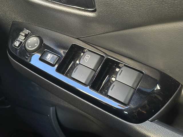 日産 デイズ HWS G ターボ プロパイロットED 愛知県 2023(令5)年 2万km アメジストブラック/シルキーホワイト 禁煙車/日産プロパイロット/純正ディスプレイオーディオ/（Bluetooth/AppleCarPlay/AndroidAuto/HDMI)/アランドビューカメラ/インテリジェントモビリティ/・インテリジェントエマージェンシーブレーキ/・アダプティブLEDヘッドライトシステム/・踏み間違い衝突防止アシスト/・車線逸脱警報機能/・車線逸脱防止支援システム/・前方衝突予測警報/・ふらつき警報/・先行車発進お知らせ機能/・標識認識機能/アダプティブクルーズコントロール/ブラインドスポットモニター/シートヒーター/ステアリングヒーター/前方ドライブレコーダー/ETC/純正15インチアルミホイール/純正フロアマット/純正ドアバイザー/LEDヘッドライト/オートライト/スペアキー1本/スマートキー/保証書/取扱説明書