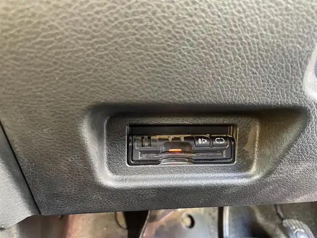 日産 キューブ 15X Vセレクション 福岡県 2012(平24)年 12万km シャイニーブロンズ 純正ナビ/（AM/FM/Bluetooth/ワンセグTV）/横滑り防止/アイドリングストップ/ECOモード/ビルドインETC/ドライブレコーダー前後（SD有り）/オートライト/電格ミラー/フォグランプ/純正フロアマット/プッシュスタート/取扱説明書