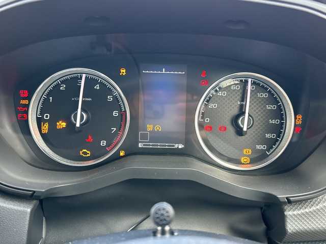 スバル フォレスター プレミアム 長野県 2018(平30)年 6万km クリスタルブラックシリカ ・純正メーカーオプションナビ/(Bluetooth/DVD/CD/フルセグTV)/・クルーズコントロール/・ドライブレコーダー/・純正ビルトインETC/・純正フロアマット/・パワーシート(D+N席)/・シートヒーター(D+N席)/・ステアリングヒーター/・社外18インチアルミホイール/・ワンオーナー/・保証書/・取扱説明書/・スペアキー