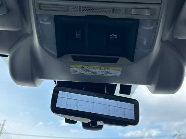 スバル フォレスター プレミアム 長野県 2018(平30)年 6万km クリスタルブラックシリカ ・純正メーカーオプションナビ/(Bluetooth/DVD/CD/フルセグTV)/・クルーズコントロール/・ドライブレコーダー/・純正ビルトインETC/・純正フロアマット/・パワーシート(D+N席)/・シートヒーター(D+N席)/・ステアリングヒーター/・社外18インチアルミホイール/・ワンオーナー/・保証書/・取扱説明書/・スペアキー