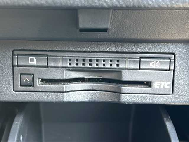 トヨタ ヴェルファイア Z Gエディション 愛知県 2017(平29)年 6.5万km ブラック /ワンオーナー//純正ナビ/フルセグTV/　(NSZT-Y64T)//Bluetooth//バックカメラ//ビルトインETC//純正フリップダウンモニター/　(V11T-R62G)//クルーズコントロール//クリアランスソナー//1・2列目パワーシート//ステアリングヒーター//両側パワースライドドア//パワーバックドア//電子パーキング//ブレーキホールド//100Vコンセント//黒合皮ハーフレザーシート//コンビステアリング//純正18インチアルミ//純正フロアマット//純正ドアバイザー//新車保証書/取扱説明書//スペアキー