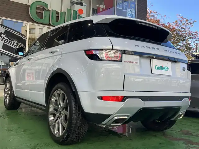 ランドローバー レンジローバーイヴォーク ダイナミック 神奈川県 2015(平27)年 6.5万km ユーロンホワイト 純正ナビ/(FM/AM/CD/DVD/BT/フルセグ)/バック/サイドカメラ/MERIDIANスピーカー/前後コーナーセンサー/クルーズコントロール/パドルシフト/本革シート/前席電動シート/シートメモリー/ガラスルーフ/パワーバックドア/フォグランプ/スペアキー×１