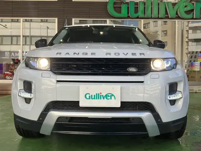 ランドローバー レンジローバーイヴォーク ダイナミック 神奈川県 2015(平27)年 6.5万km ユーロンホワイト 純正ナビ/(FM/AM/CD/DVD/BT/フルセグ)/バック/サイドカメラ/MERIDIANスピーカー/前後コーナーセンサー/クルーズコントロール/パドルシフト/本革シート/前席電動シート/シートメモリー/ガラスルーフ/パワーバックドア/フォグランプ/スペアキー×１