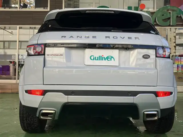 ランドローバー レンジローバーイヴォーク ダイナミック 神奈川県 2015(平27)年 6.5万km ユーロンホワイト 純正ナビ/(FM/AM/CD/DVD/BT/フルセグ)/バック/サイドカメラ/MERIDIANスピーカー/前後コーナーセンサー/クルーズコントロール/パドルシフト/本革シート/前席電動シート/シートメモリー/ガラスルーフ/パワーバックドア/フォグランプ/スペアキー×１