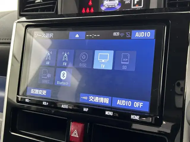 トヨタ タンク カスタムG－T 福岡県 2019(令1)年 6.4万km パールホワイトⅢ モデリスタエアロ　/純正ナビ（フルセグＴＶ）　/バックカメラ　/ビルトインＥＴＣ　/前方ドライブレコーダー　/クルーズコントロール　/コーナーセンサー　/衝突軽減ブレーキ　/両側電動スライドドア　/純正１７インチＡＷ