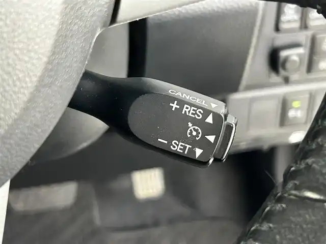 トヨタ タンク カスタムG－T 福岡県 2019(令1)年 6.4万km パールホワイトⅢ モデリスタエアロ　/純正ナビ（フルセグＴＶ）　/バックカメラ　/ビルトインＥＴＣ　/前方ドライブレコーダー　/クルーズコントロール　/コーナーセンサー　/衝突軽減ブレーキ　/両側電動スライドドア　/純正１７インチＡＷ