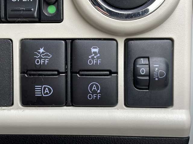 ダイハツ ムーヴ キャンバス X メイクアップ リミテッド SAⅢ 青森県 2018(平30)年 4.1万km パールホワイトⅢ/ファインミントメタリック 2トーン ・4WD/・社外ナビ/・AM/FM/BT/TV/・全方位カメラ/・両側パワースライドドア/・衝突軽減装置/・横滑り抑制装置/・盗難防止装置/・スマートキー/・プッシュスタート/・オートライト/・オートハイビーム/・純正エンジンスターター/・社外フロアマット/・保証書・取説