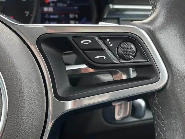 ポルシェ マカン 東京都 2019(令1)年 4.1万km 青 純正ナビ/３６０°カメラ/フルレザーシート/ベンチレーター/１４ＷＡＹメモリーシート/２０インチＡＷ/パワーテールゲート/ドライブレコーダー/ＥＴＣ